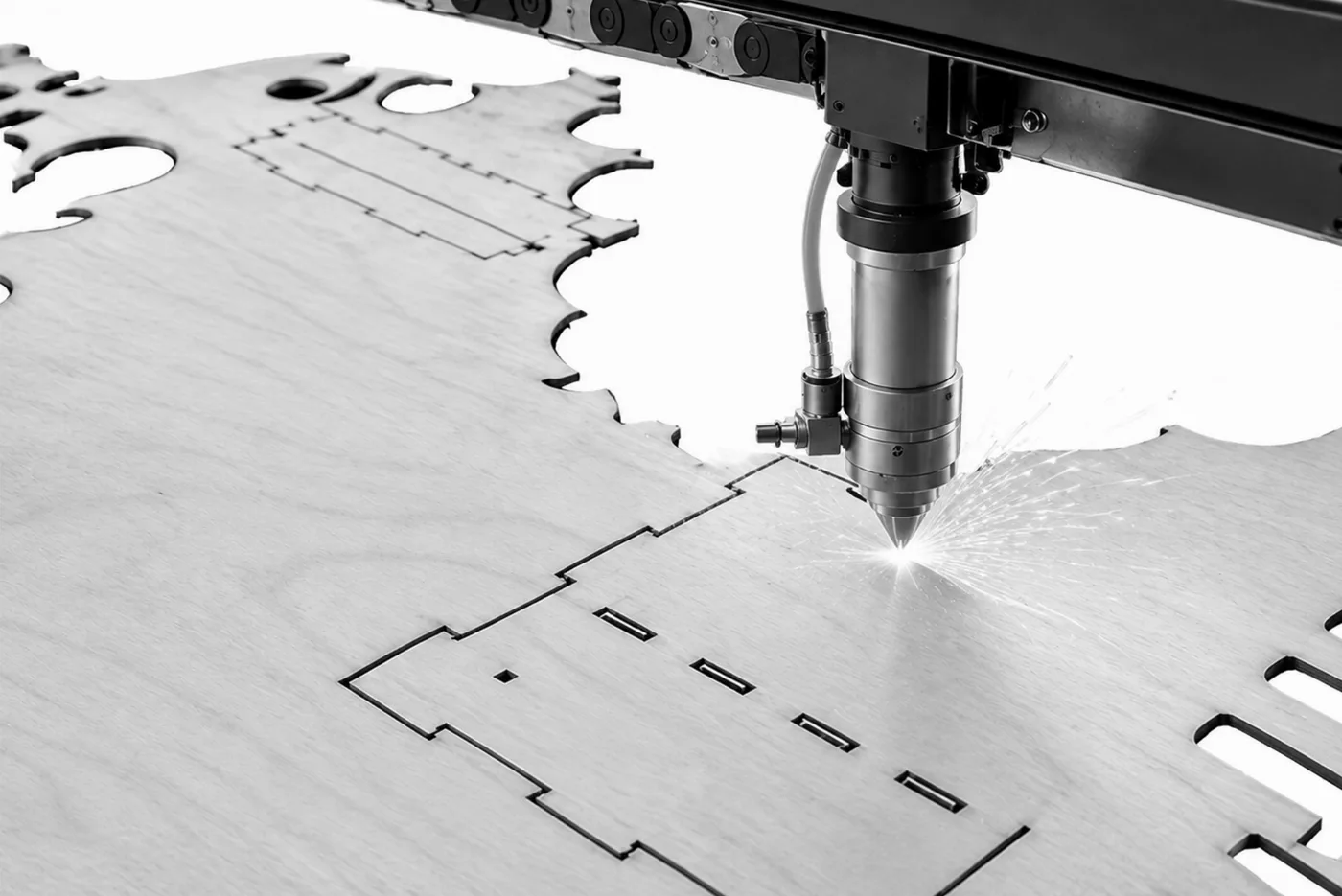 Charuvahas Pandit: Revolutionizing Wood Art with Laser Technology
